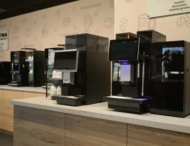 Koffiemachines Jura, Etna, Facil